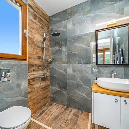 Villa Drogarati Retreat By